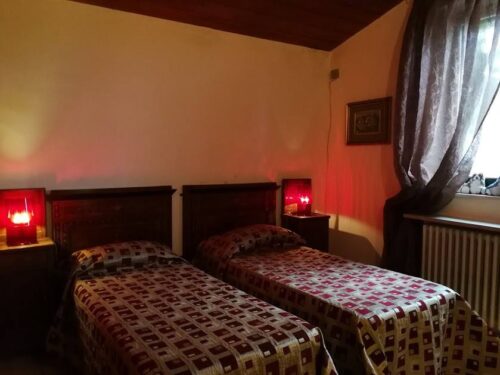 camera-doppia-villa-miralghi-città-della-pieve-3